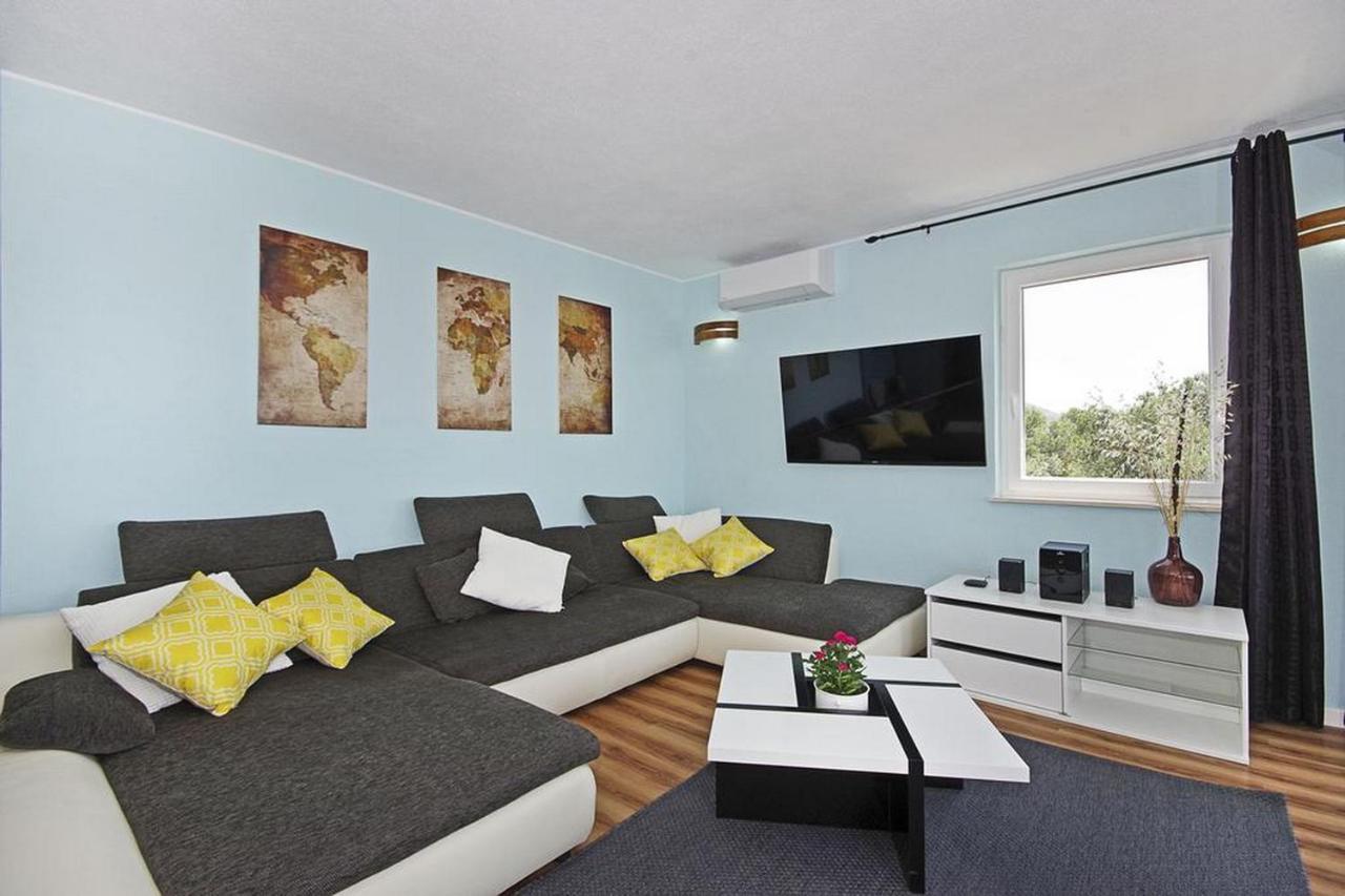 Sea Forever Apartments Orebic Exterior photo